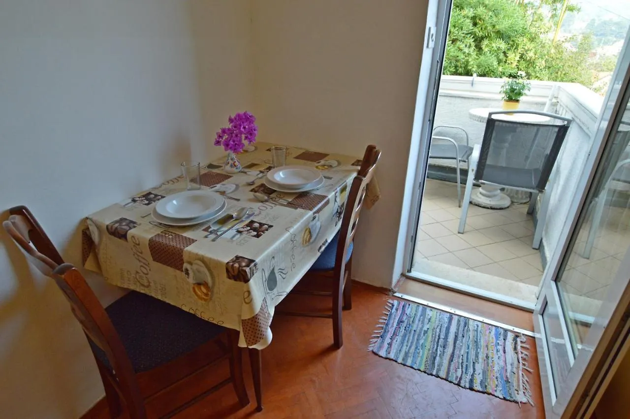Apartment Vivoda Opatija 0*,